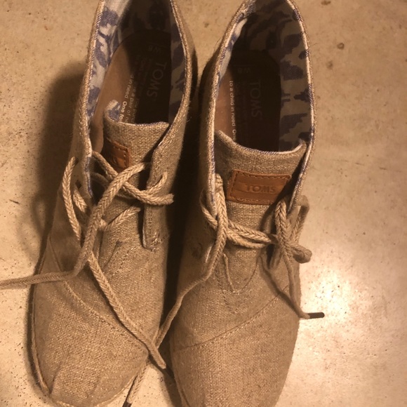 Tom’s Wedges - Picture 3 of 5